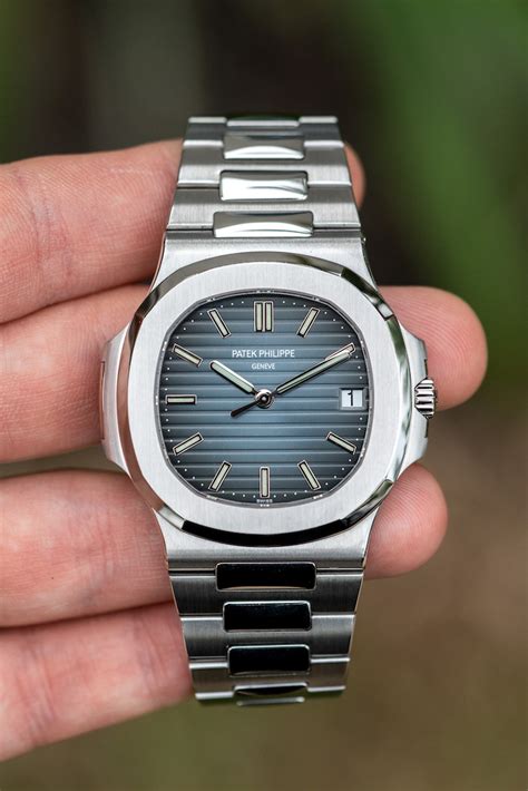 the patek philippe nautilus 5711 blue dial date|patek philippe 5711 1a 010.